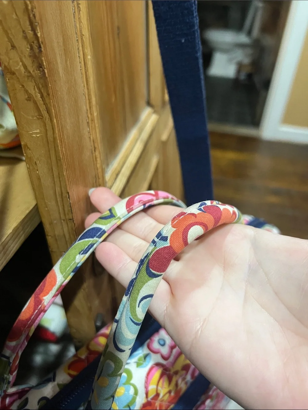 Vera Bradley 17” Laptop Bag in Retired Hope Garden Pattern